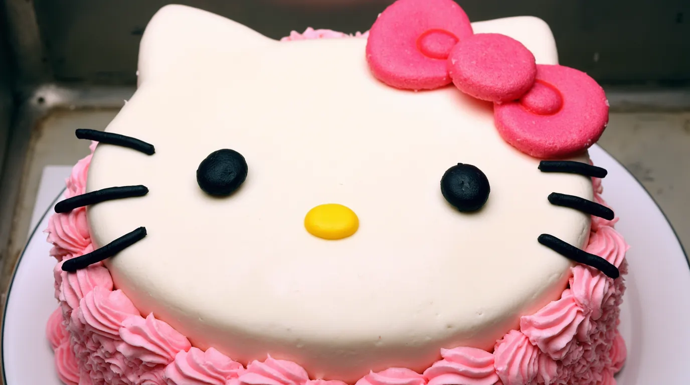 Hello Kitty cake for a girl’s birthday